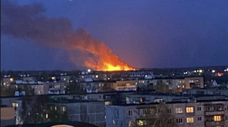 На цей раз палає Челябінськ… О другій ночі спалхнуло так, що зітліли житлові будинки, а все тому, що…